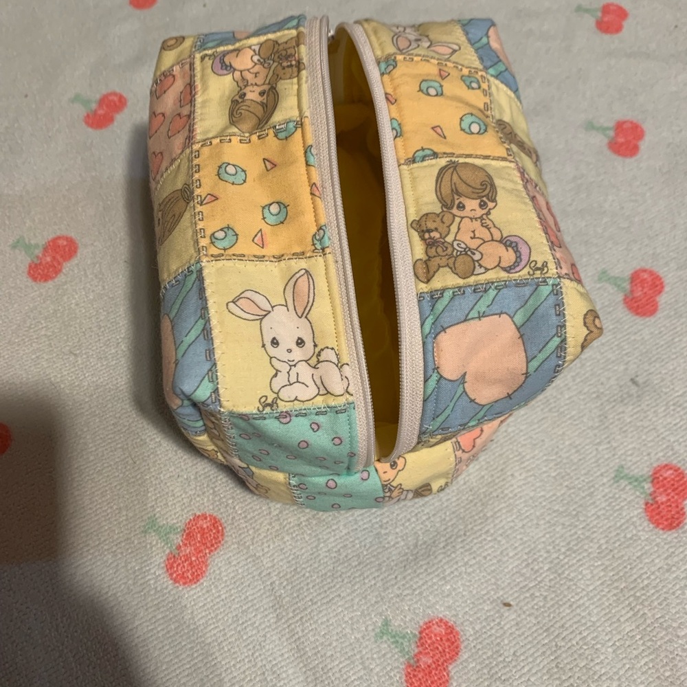 Charming Patchwork Travel Pouch - image 1